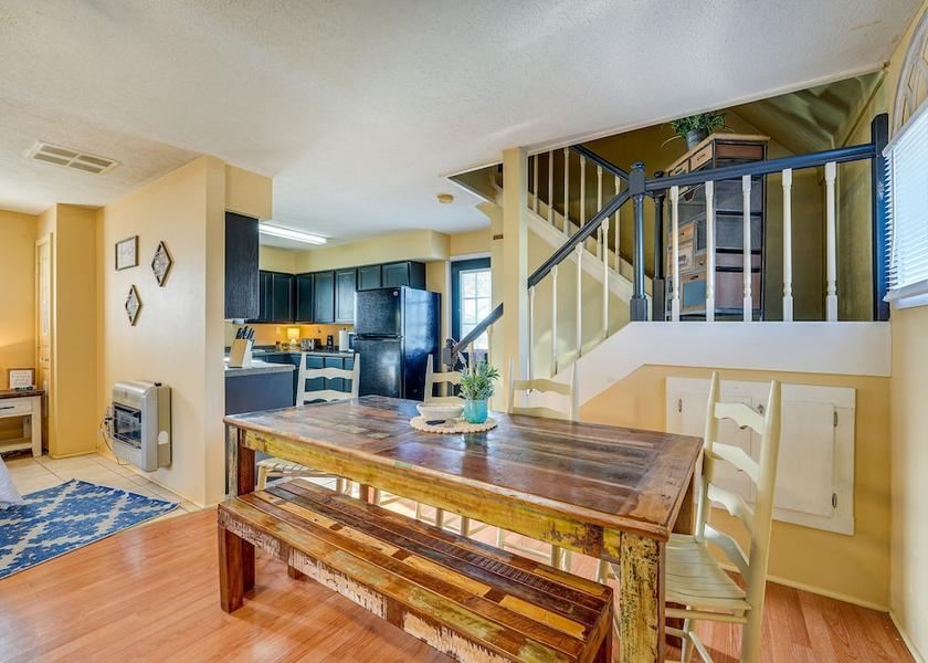 Virginia Berryville Interior Entrance