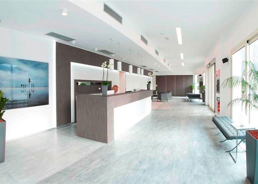 Lombardy Colico Reception