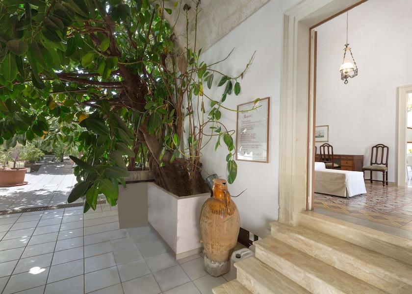 Puglia Ortelle Property Grounds