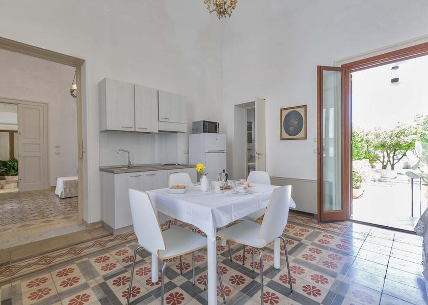 Puglia Ortelle Interior Entrance