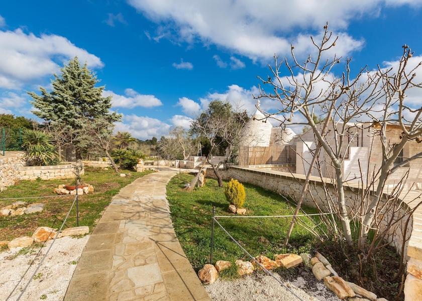 Puglia Ceglie Messapica Property Grounds