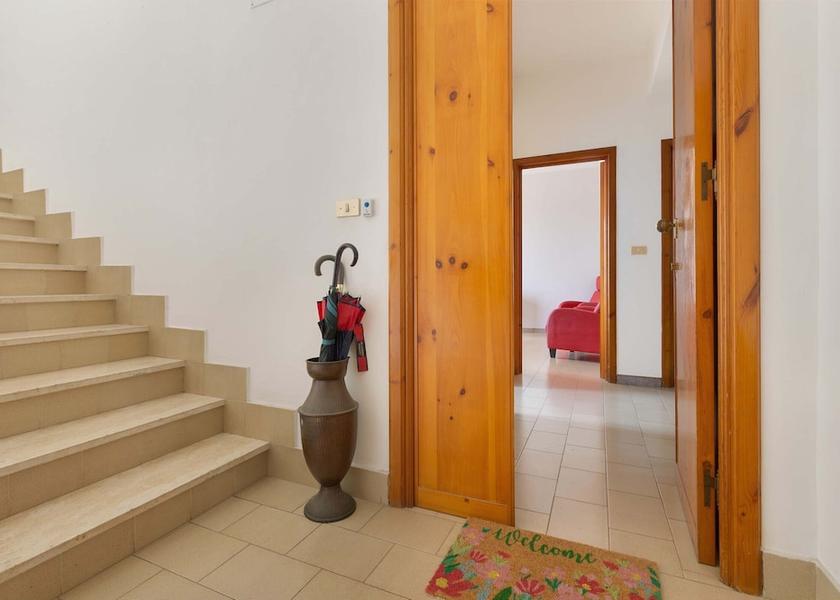 Puglia Martano Interior Entrance