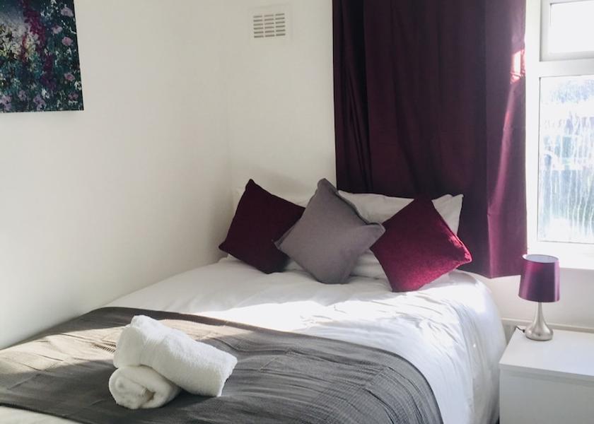 England Edgware Room