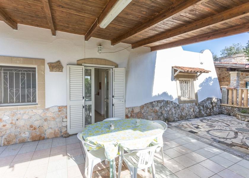 Puglia Salve Porch
