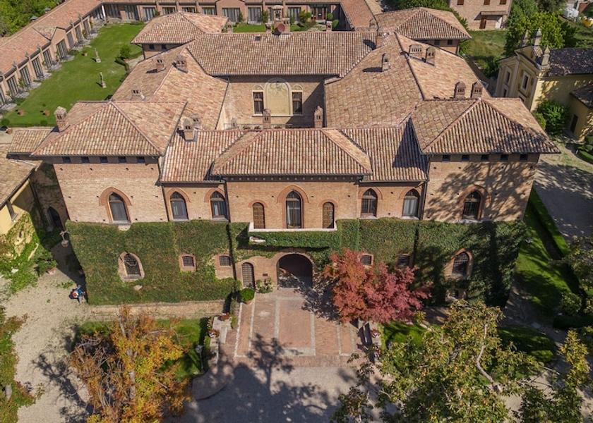 Lombardy Cervesina Facade