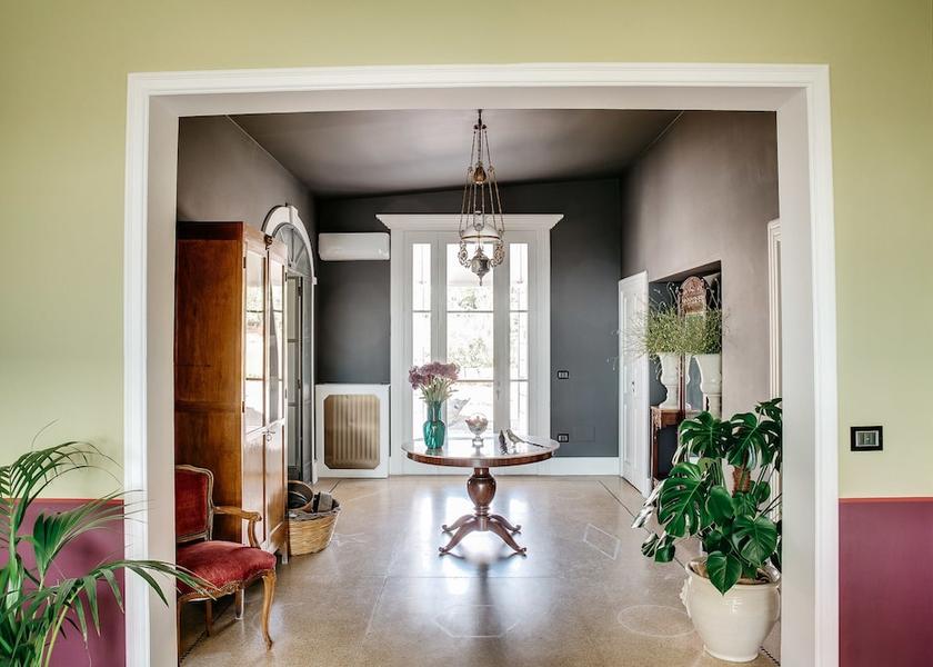 Puglia Casarano Interior Entrance