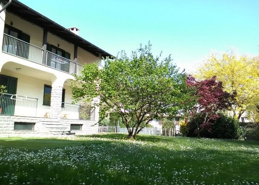 Lombardy Poggiridenti Facade