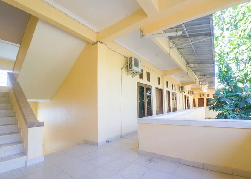  Kupang Exterior Detail