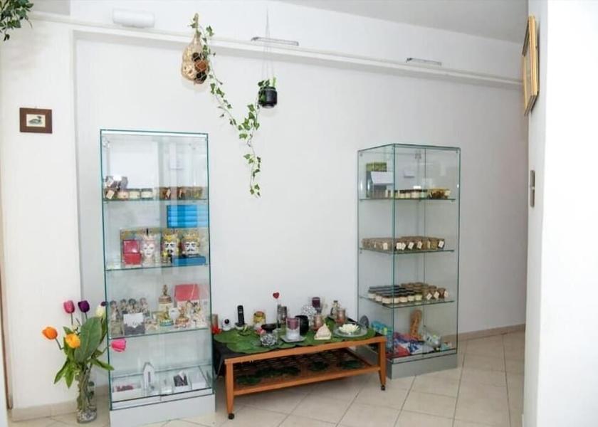 Campania Laureana Cilento Interior Entrance