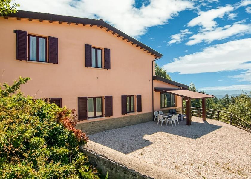 Marche Apecchio Exterior Detail