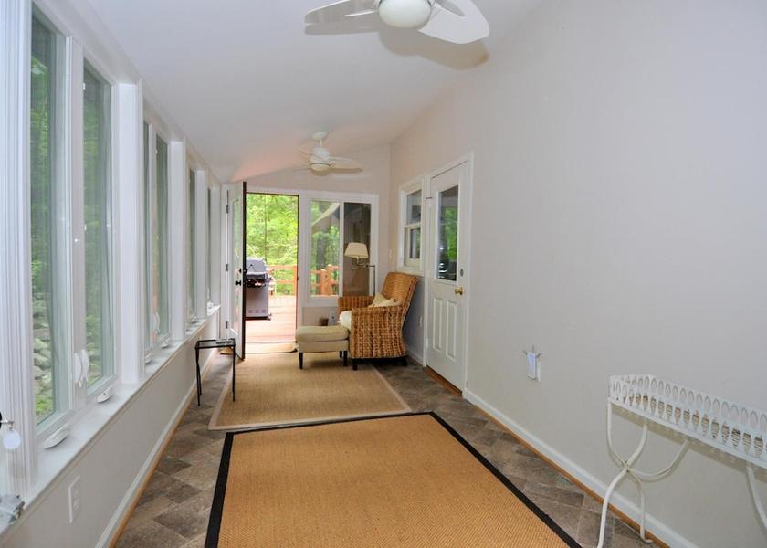 West Virginia Berkeley Springs Interior Entrance