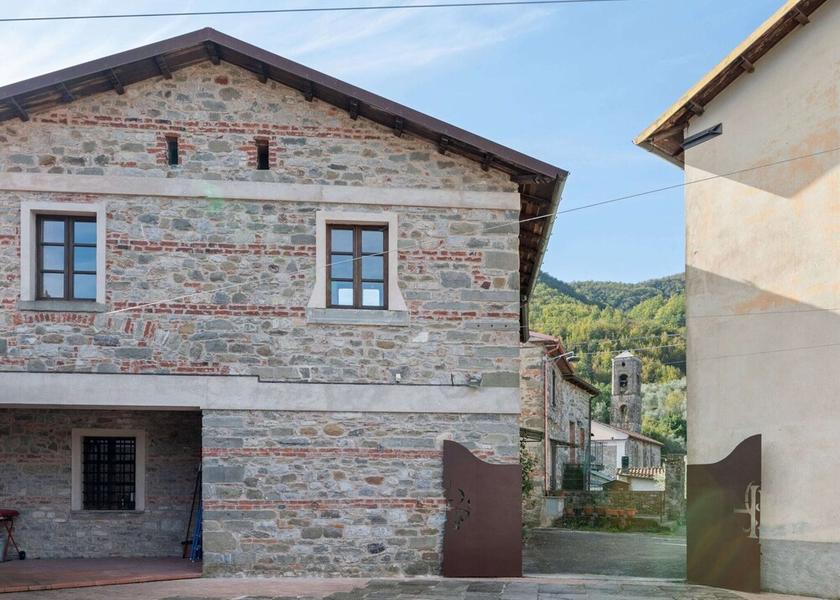 Tuscany Casola in Lunigiana Exterior Detail