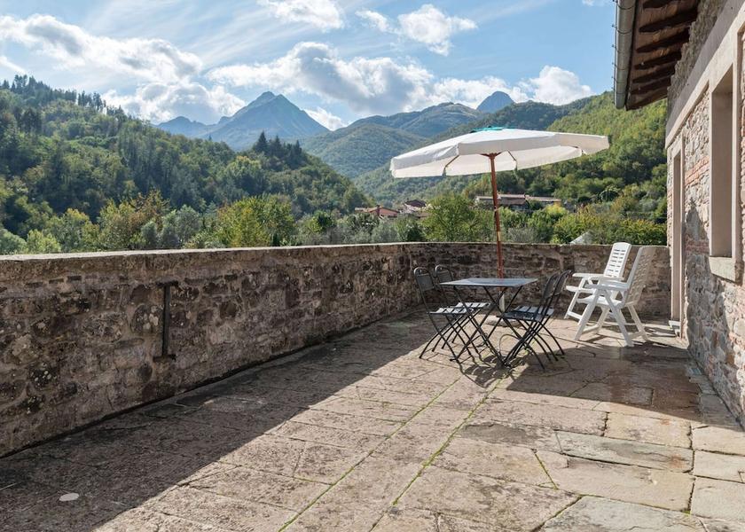 Tuscany Casola in Lunigiana Exterior Detail