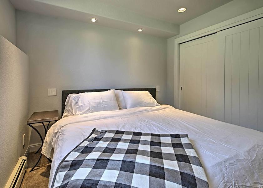 Colorado Morrison Interior Entrance