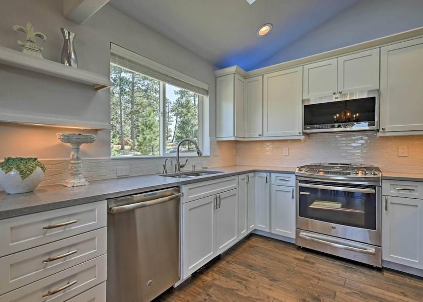 Colorado Morrison Interior Entrance