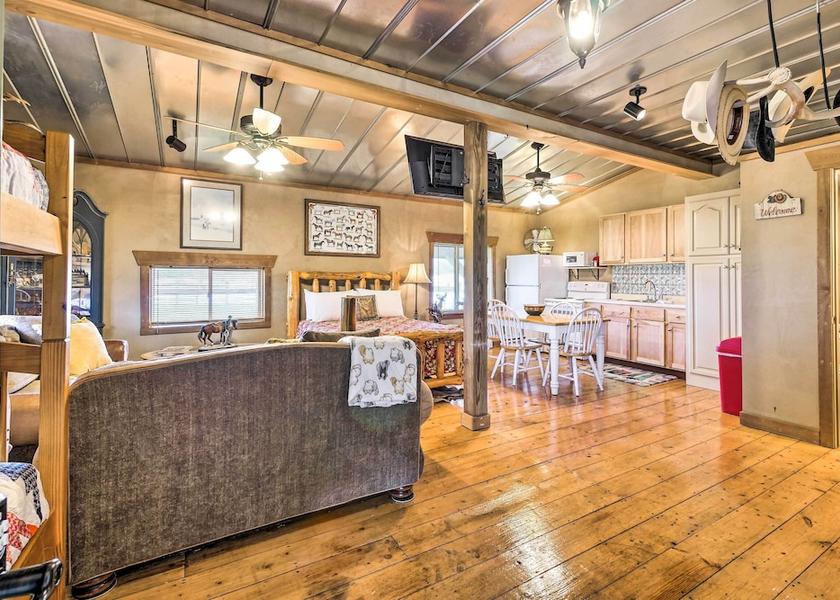 Ohio Perrysville Interior Entrance