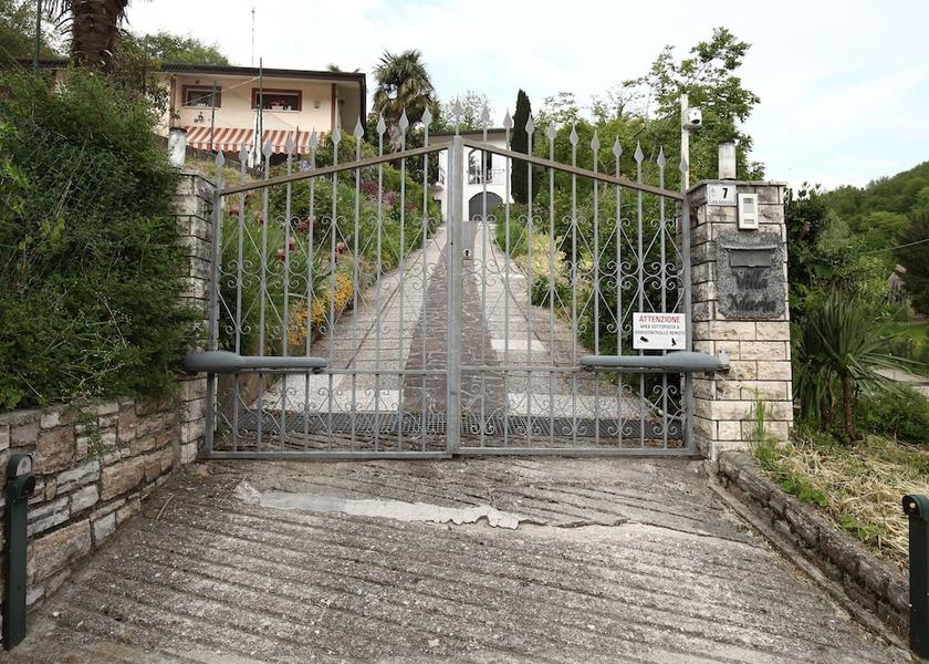 Veneto Tarzo Entrance