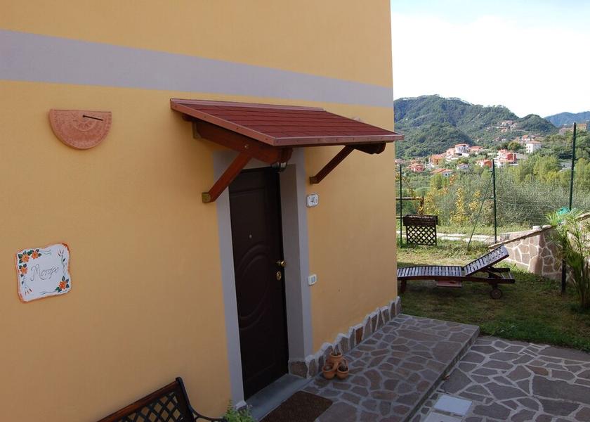 Tuscany Podenzana Entrance