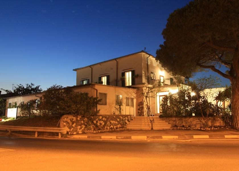 Lazio Fondi Facade