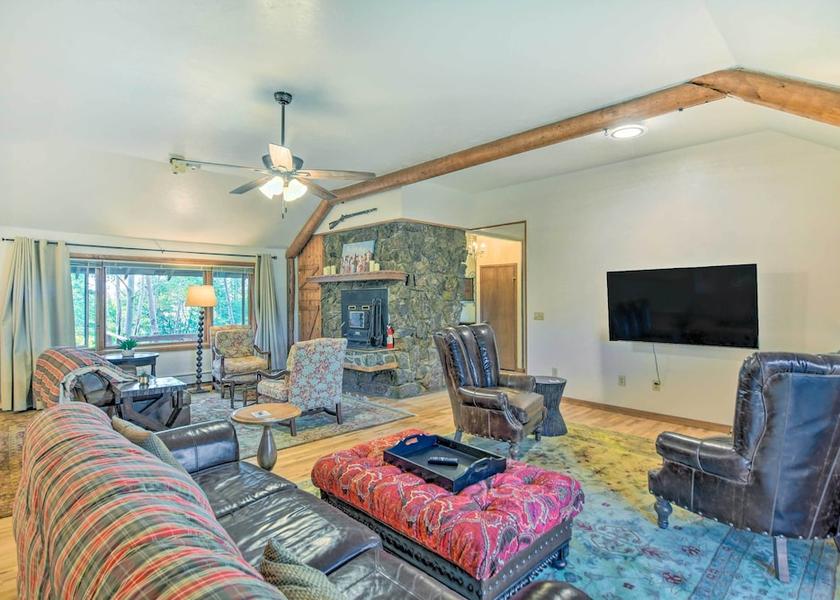 New York walden Interior Entrance