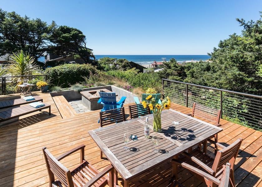 Oregon arch cape Outdoor Dining