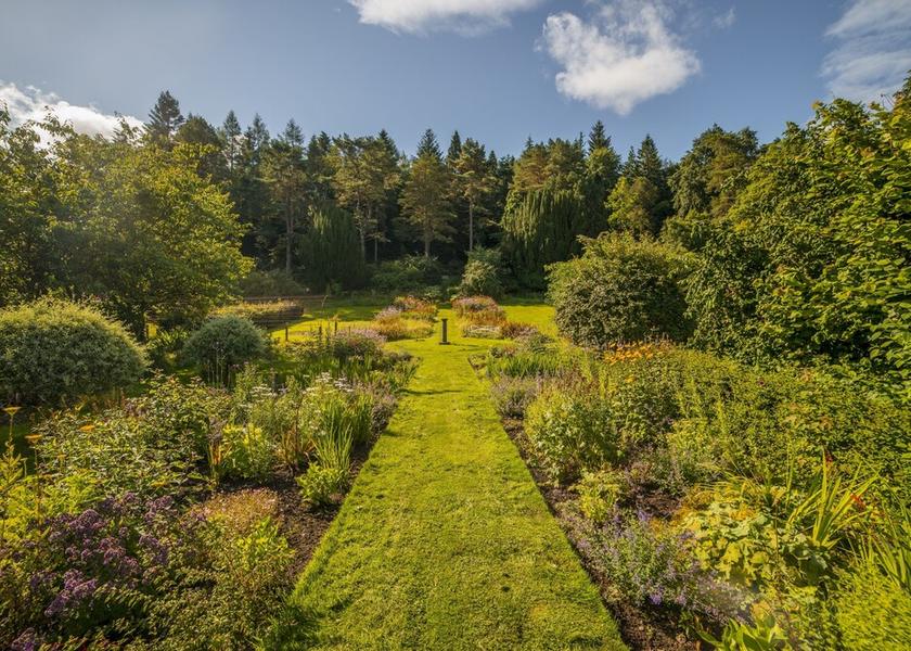 Scotland maybole Garden