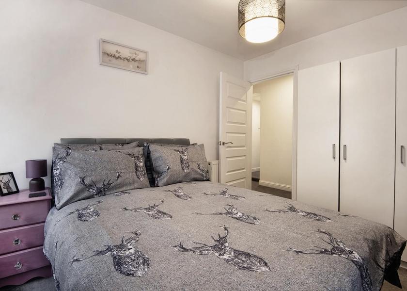 Scotland kirriemuir Room