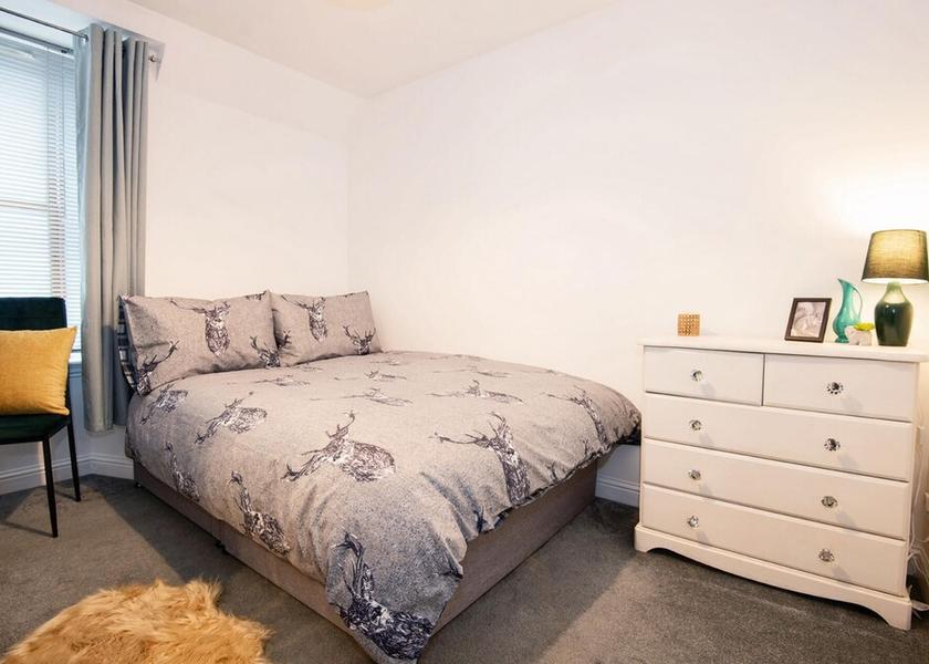 Scotland kirriemuir Room