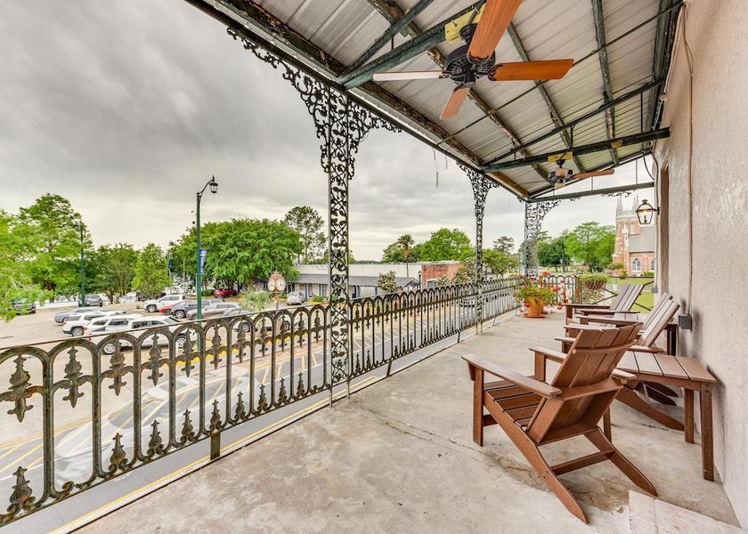 Louisiana new roads Interior Entrance