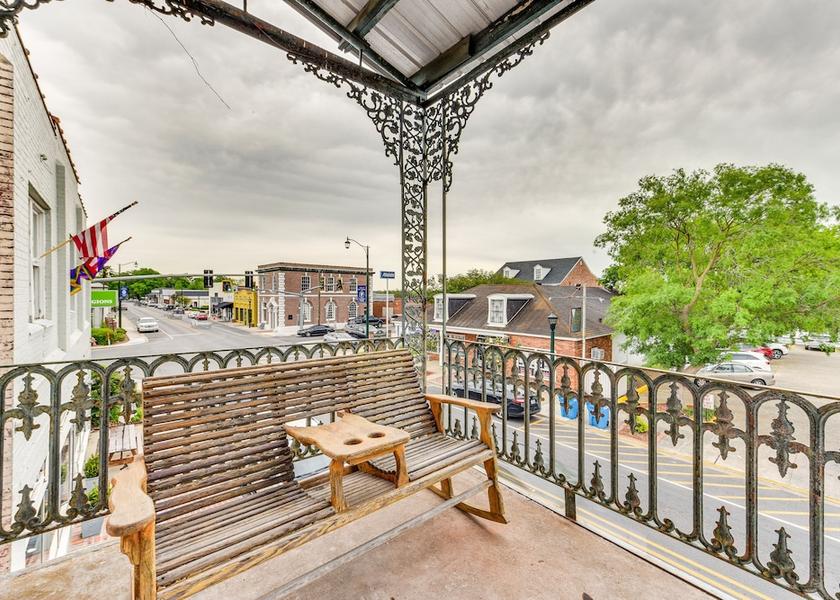 Louisiana new roads Interior Entrance