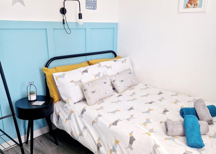 Wales kidwelly Room