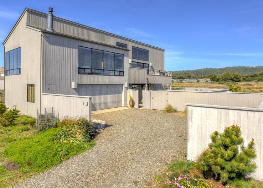 California sea ranch Exterior Detail