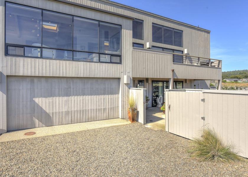 California sea ranch Exterior Detail