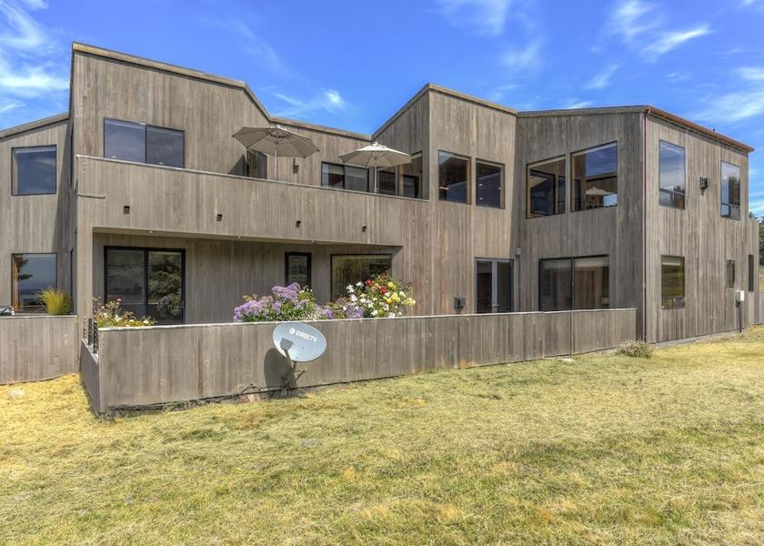 California sea ranch Exterior Detail