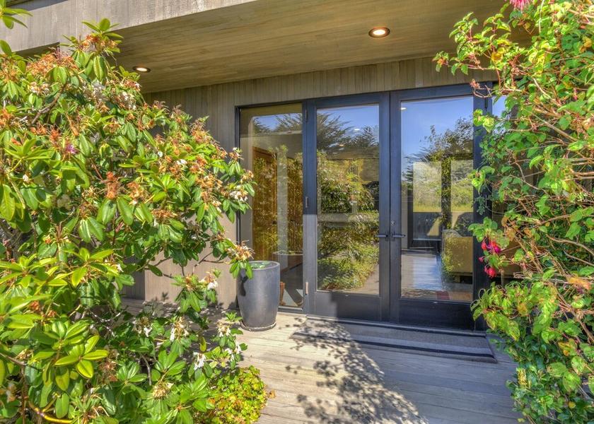 California sea ranch Exterior Detail