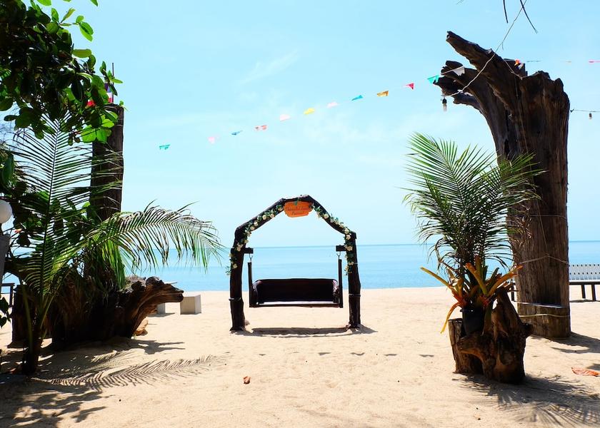 Nakhon Si Thammarat Province Tha Sala Beach