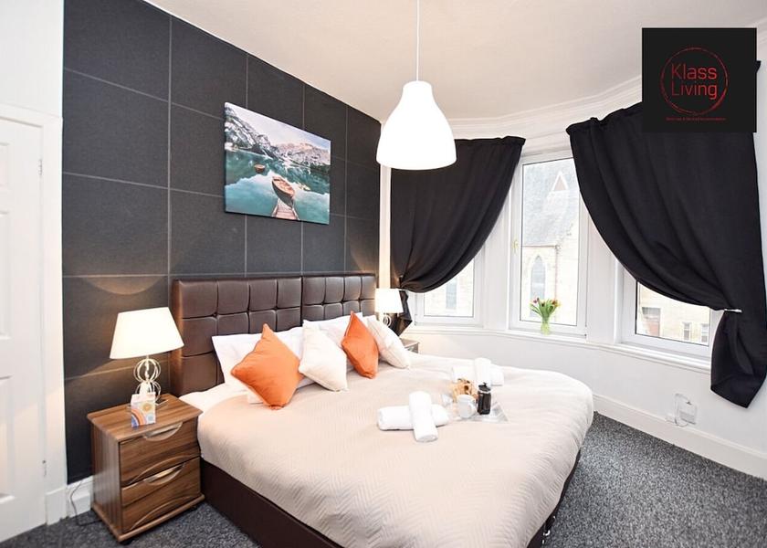 Scotland coatbridge Room