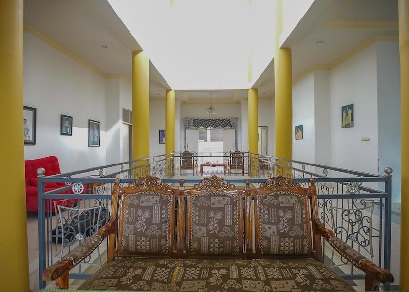  Banjarbaru Interior Entrance