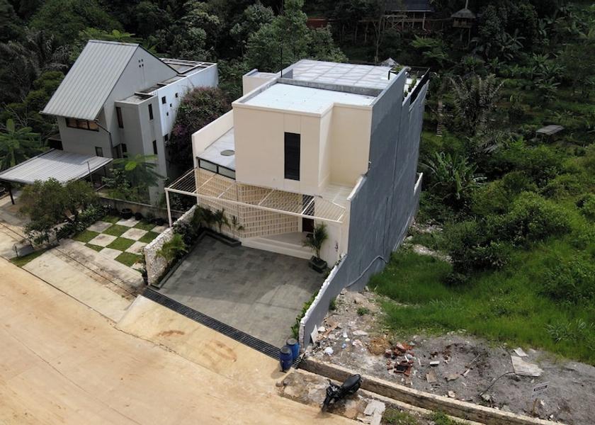 West Java Cimenyan Exterior Detail