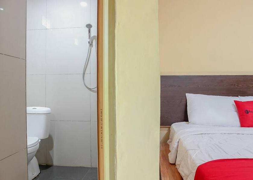 West Java Cikampek Bathroom