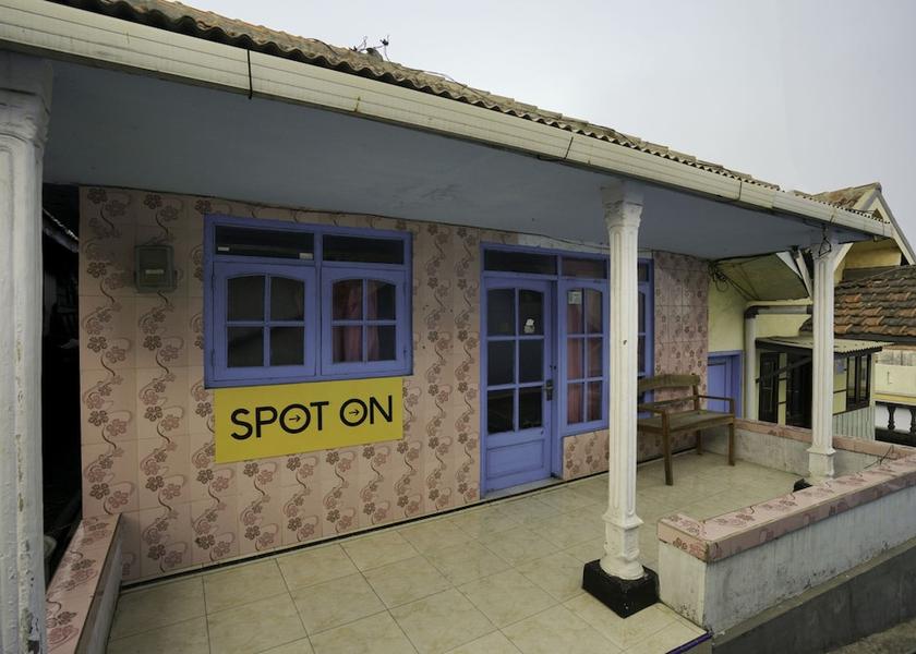 East Java Ngadisari Exterior Detail