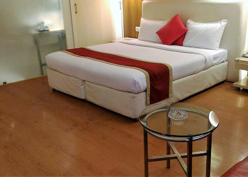 Telangana Hyderabad Deluxe Business Room