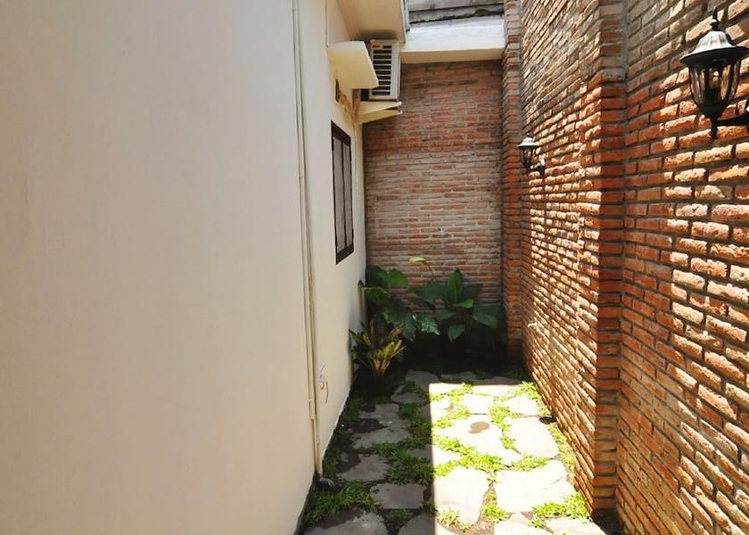  Ngaglik Exterior Detail