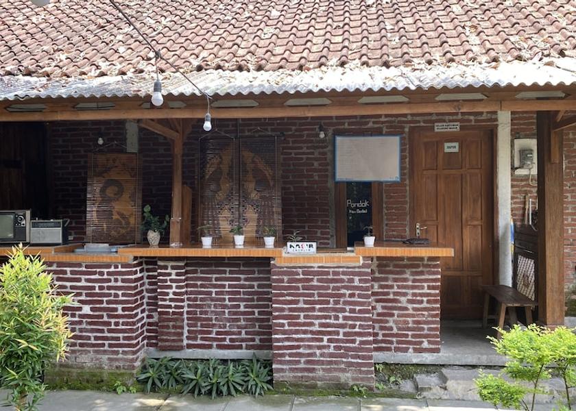 Central Java Mungkid Reception