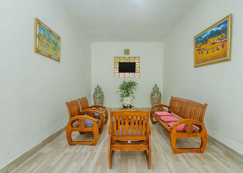 Bali Penida Island Living area