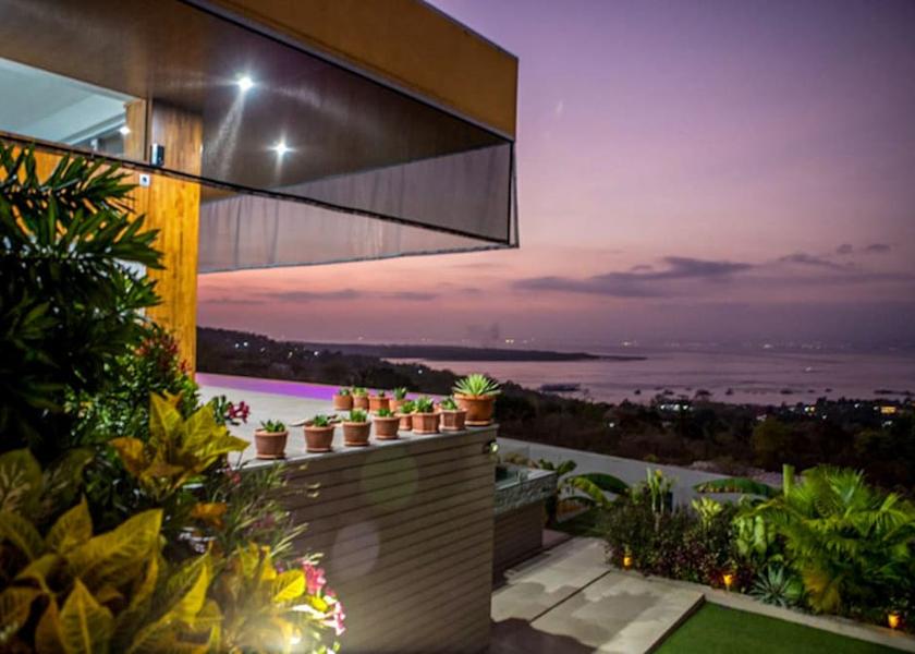  Penida Island Terrace