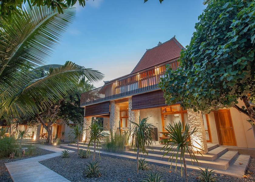  Penida Island Exterior Detail