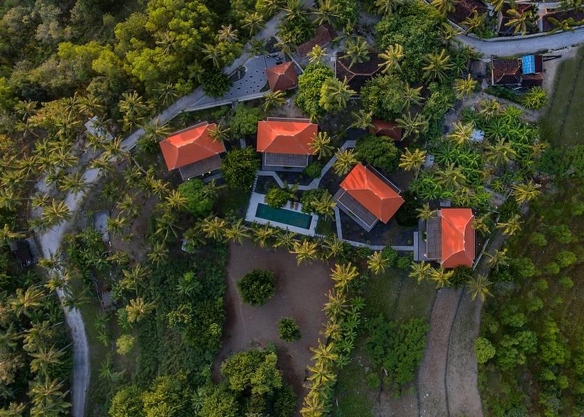  Penida Island Exterior Detail