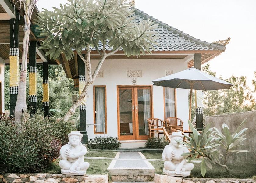  Penida Island Exterior Detail