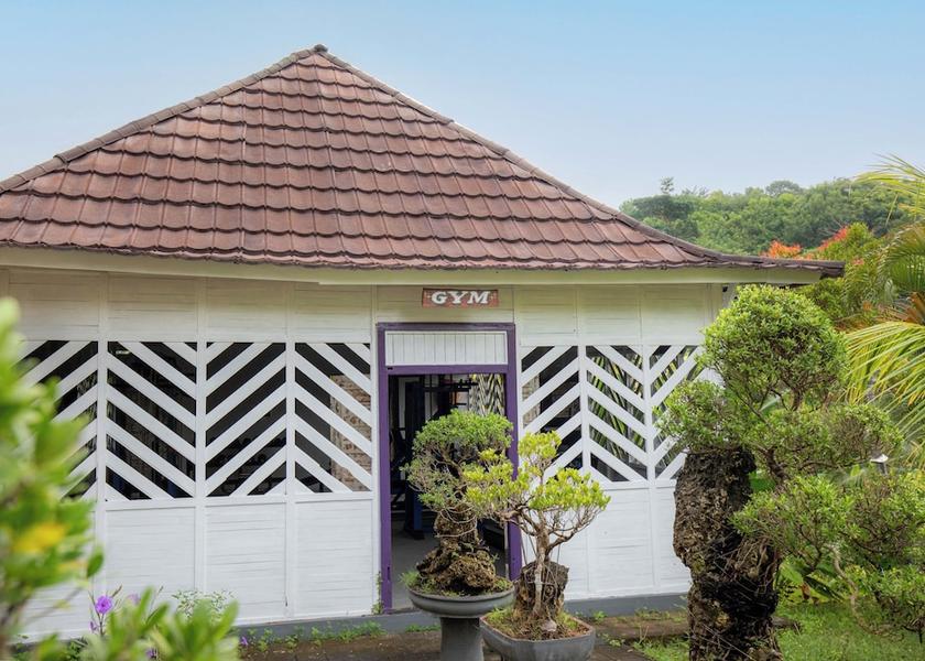  Penida Island Fitness Facility